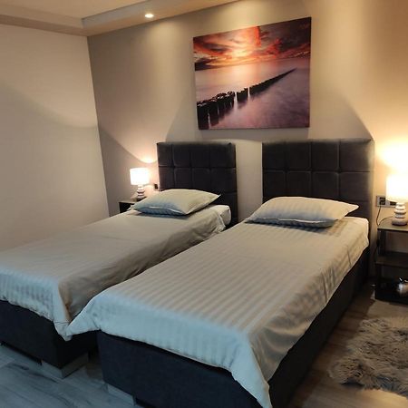 Apartments Lara - Split Croatia エクステリア 写真