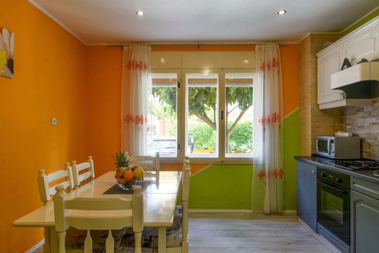 Apartments Lara - Split Croatia エクステリア 写真