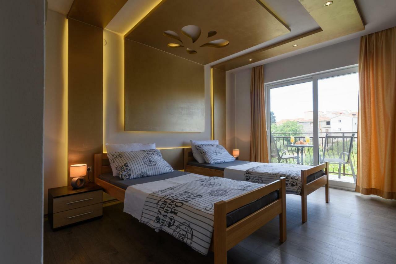 Apartments Lara - Split Croatia エクステリア 写真